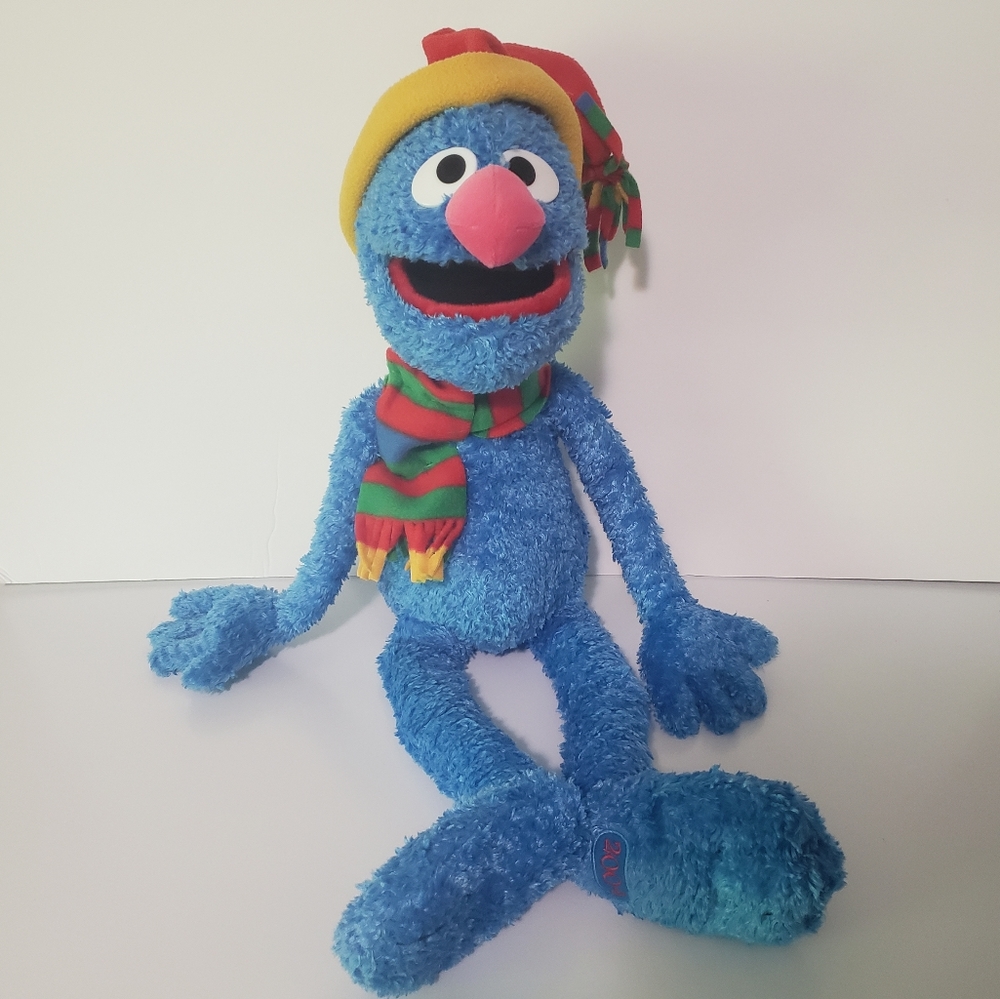 Grover Seasame Street Christmas Holiday Plush 2004 24"